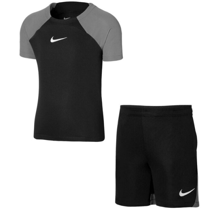 Nike Academy Pro 3